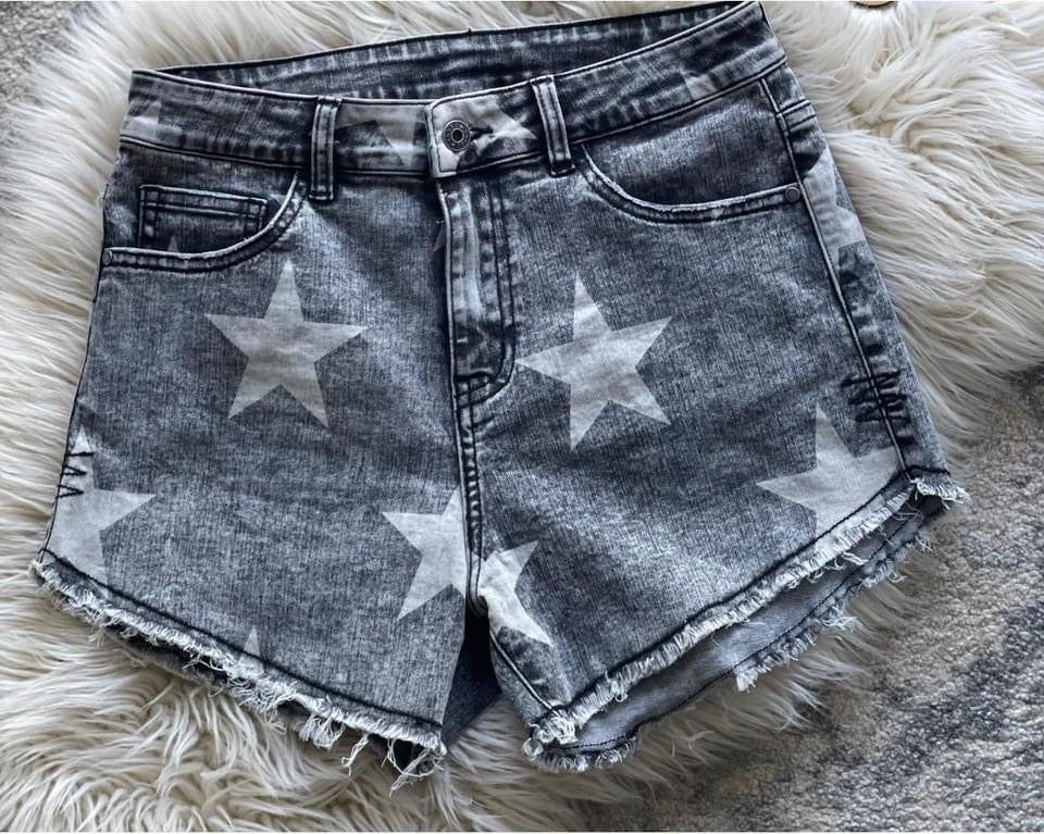 Stella Star Shorts